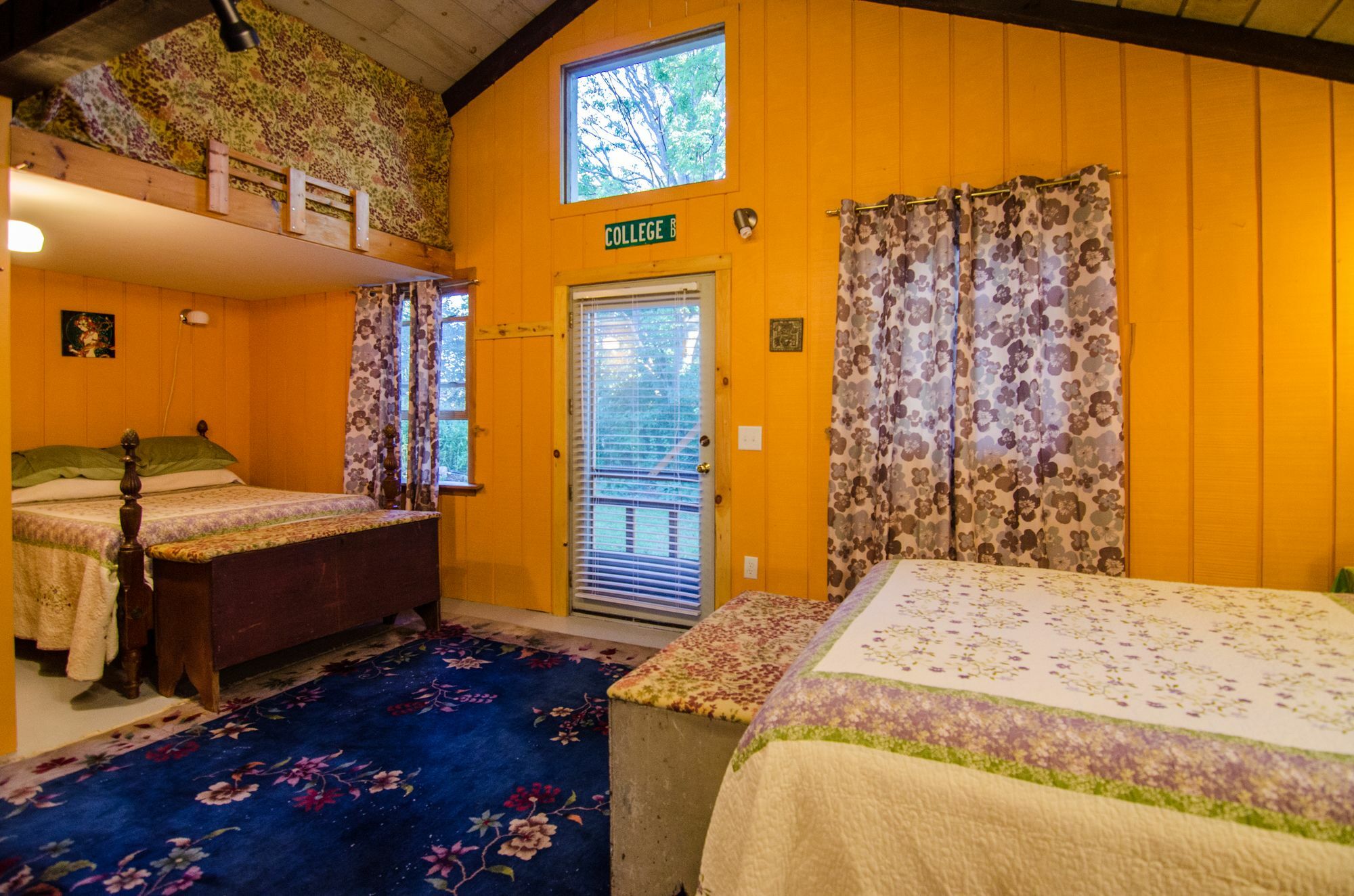 Inn At Charlotte B&B 伯灵顿 外观 照片
