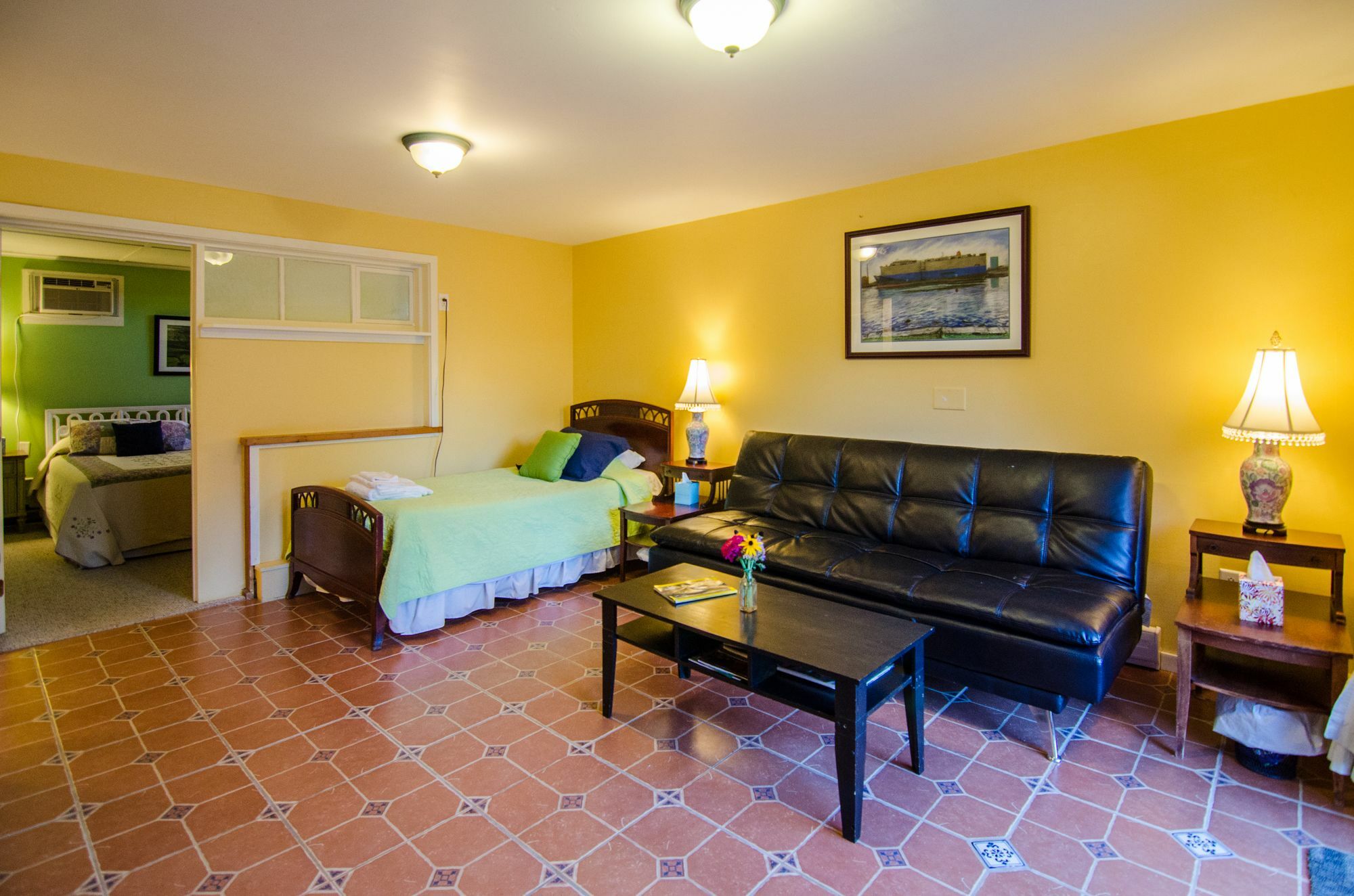 Inn At Charlotte B&B 伯灵顿 外观 照片